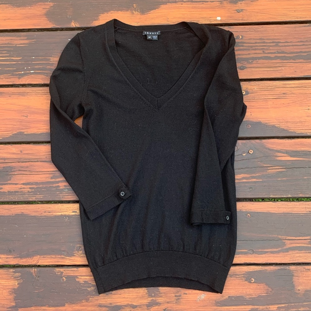 Theory V-Neck  Wool Sweater